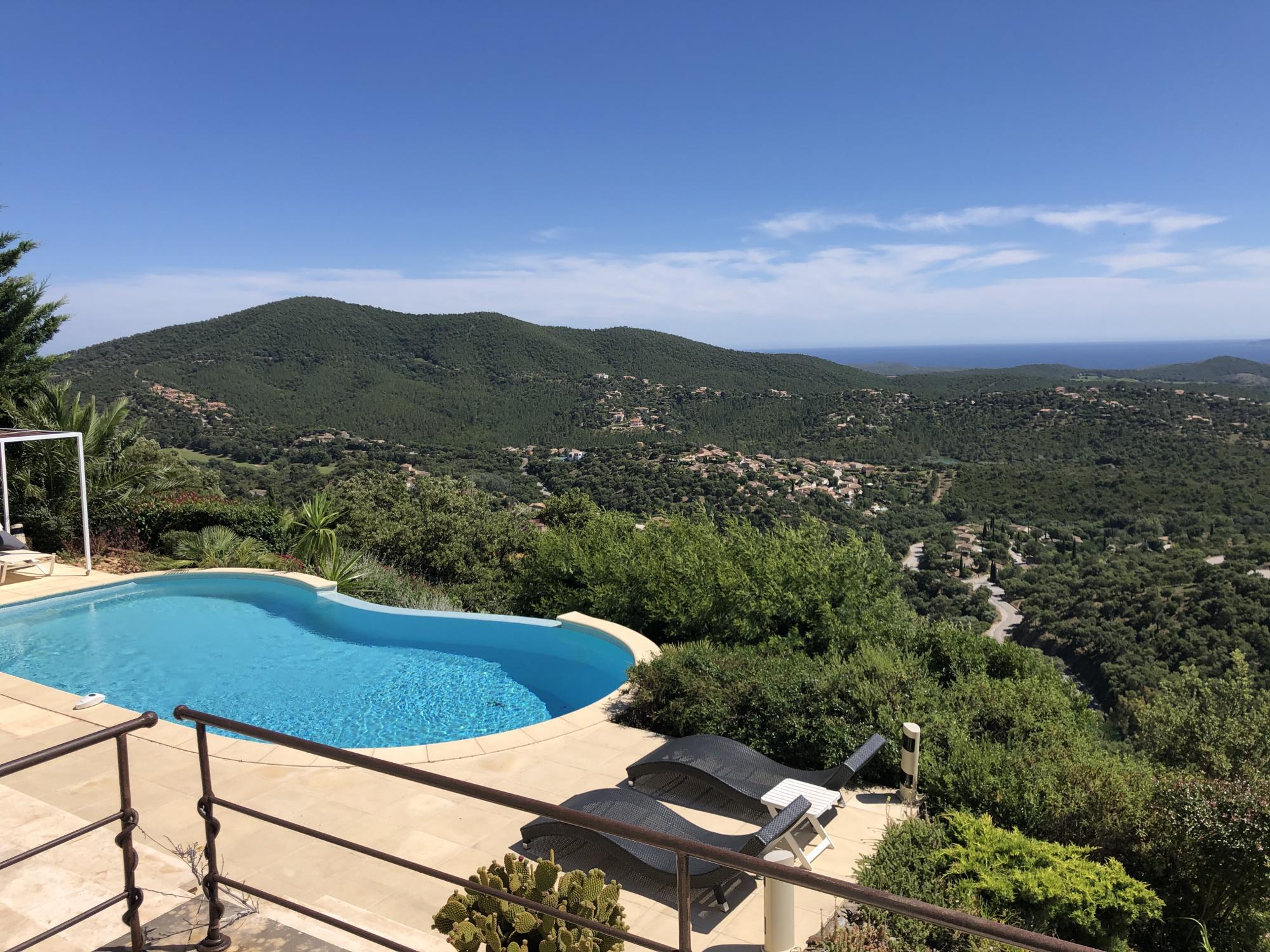 Valcros villa luxe location saisonnière vacances