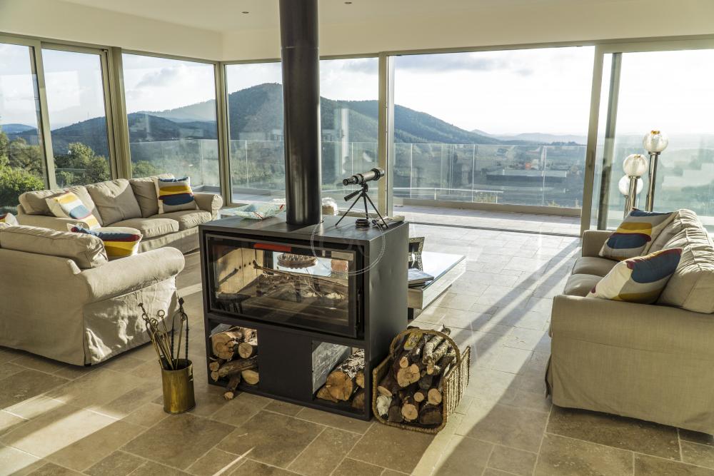 Superb Villa in Val Cros with swimming pool and sea view