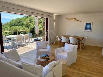 villa-with-swimming-pool-and-panoramic-sea-view-located-in-gaou