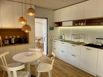 villa-with-swimming-pool-and-panoramic-sea-view-located-in-gaou