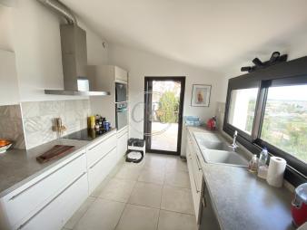 paisible-villa-sur-les-hauteurs-de-hyeres