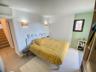 paisible-villa-sur-les-hauteurs-de-hyeres