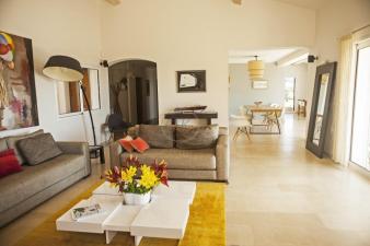 luxueuse-villa-contemporaine-vue-mer-panoramique